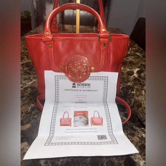 Tory Burch Amanda Classic Hobo – Red Pebbled Leather - Picture 10 of 16